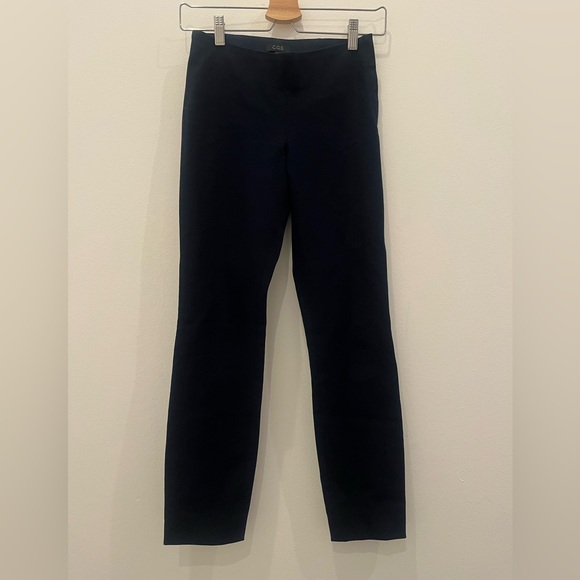 COS Skinny Straight Slim fit Pants Navy Sz Small Side Zip classic office basic - Picture 1 of 9